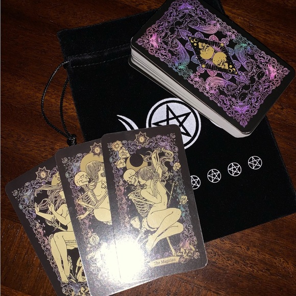 Velvet Bag Triple with Tarot Cards - Picture 1 of 3